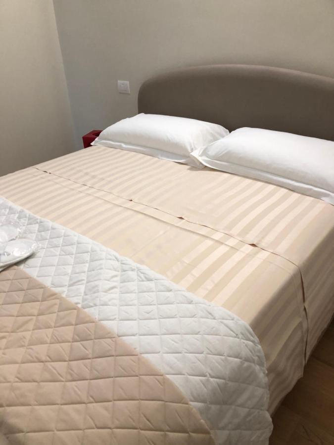 Apartamento Il Bosco Segreto, Dove Magia E Storia Si Fondono Turín Exterior foto