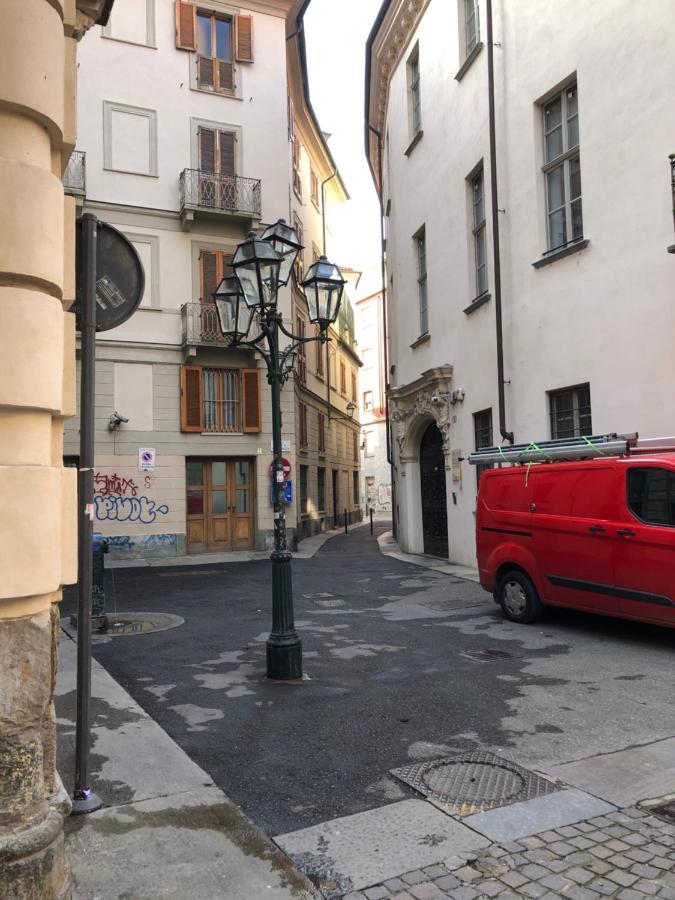 Apartamento Il Bosco Segreto, Dove Magia E Storia Si Fondono Turín Exterior foto