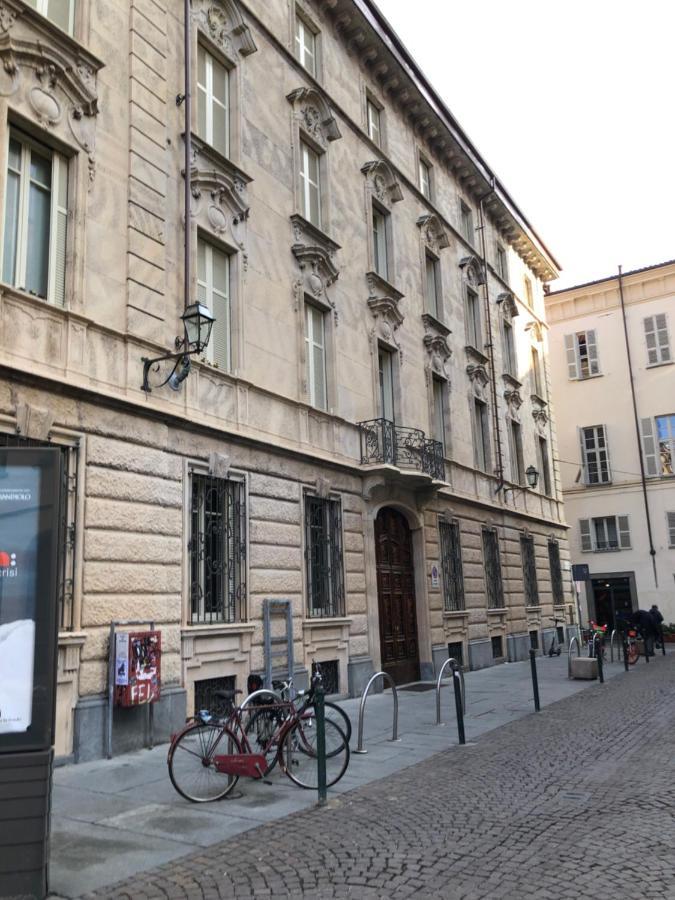 Apartamento Il Bosco Segreto, Dove Magia E Storia Si Fondono Turín Exterior foto